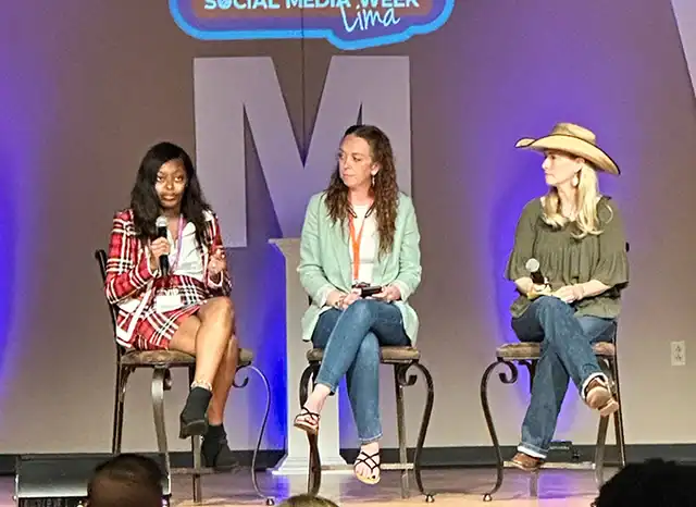 Speaker panel