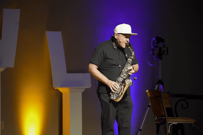 Michael King playing the saxophone smwl26
